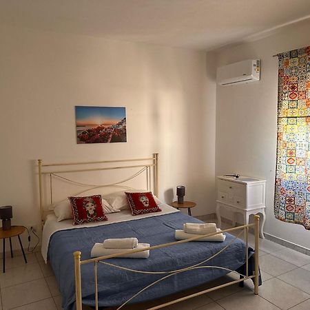 A Due Passi Dal Centro Appartement Favignana Buitenkant foto