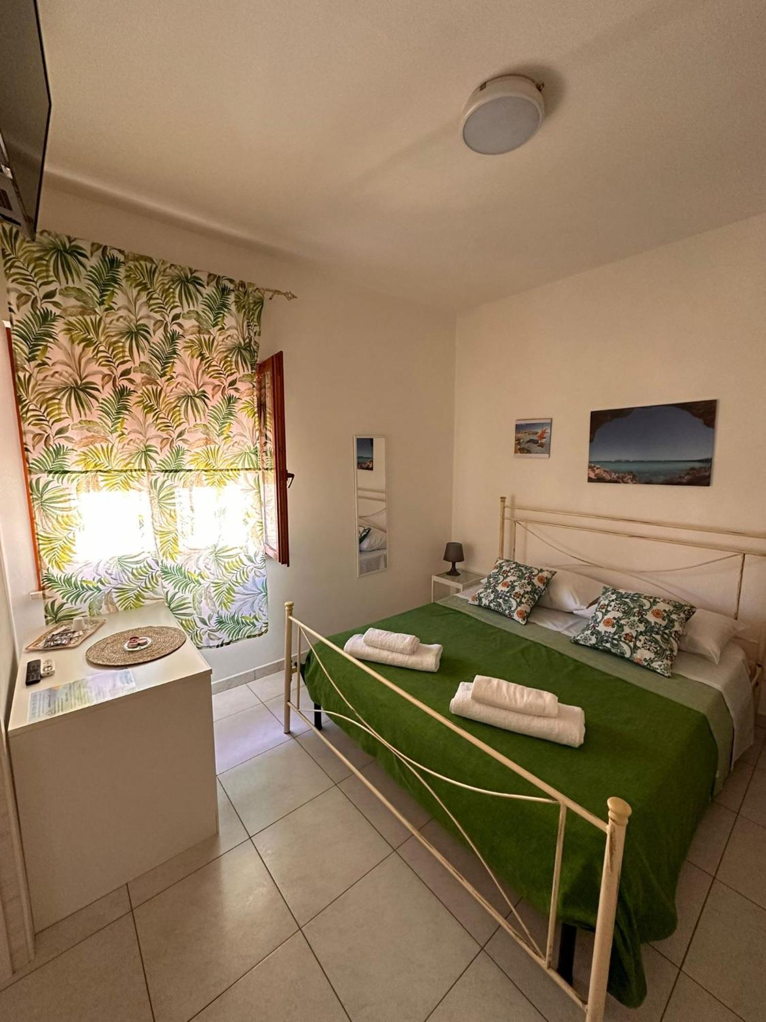 A Due Passi Dal Centro Appartement Favignana Buitenkant foto